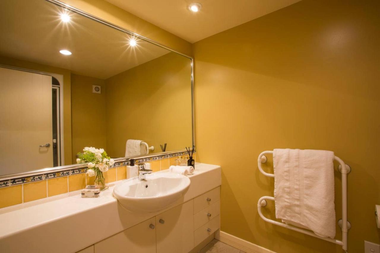 139 On Peninsula - The Ideal Retreat 2 Bedroom Apartment Куийнстаун Екстериор снимка